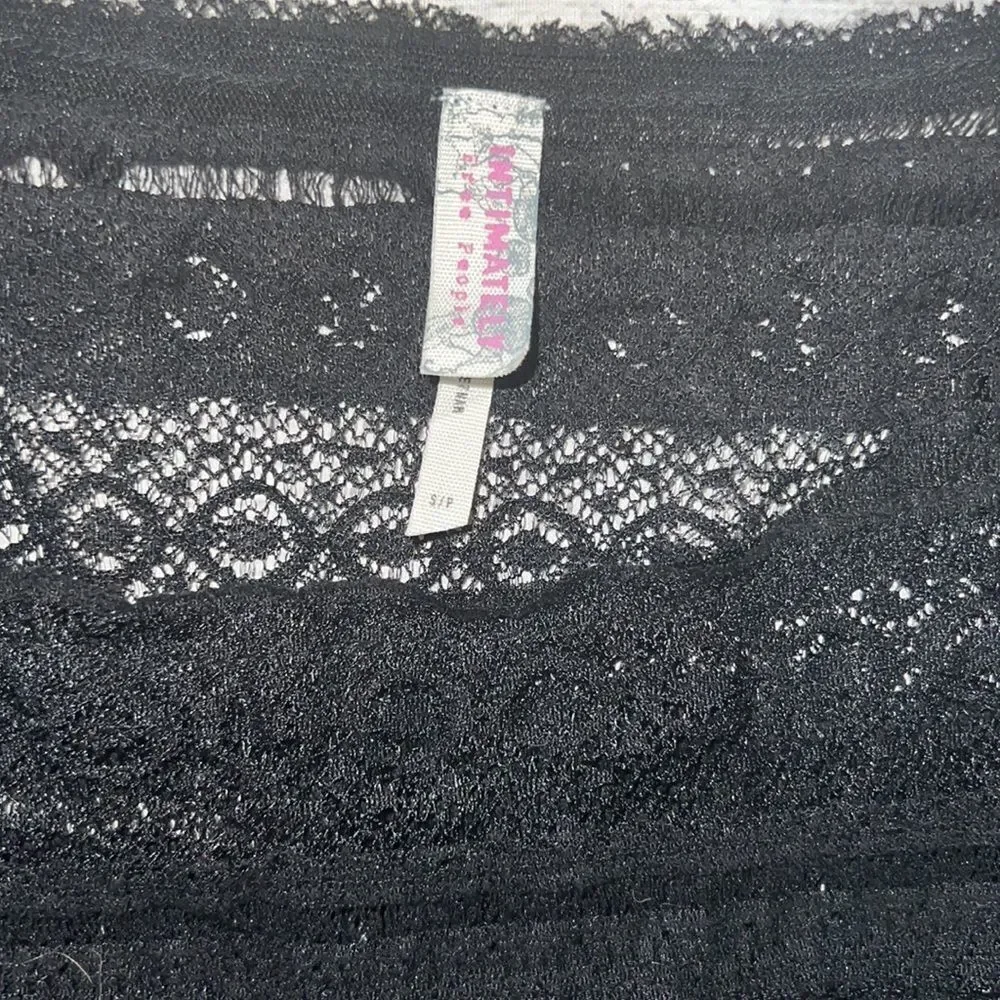 Free People Textured Pucker Up Lace Peplum Sleeveless Top Sheer Black sz s